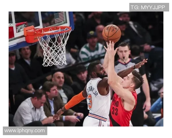 鹈鹕与火箭激战正酣精彩比赛直播全程回顾与分析